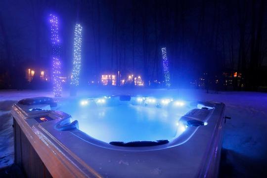 Dynasty Spas Hot Tub