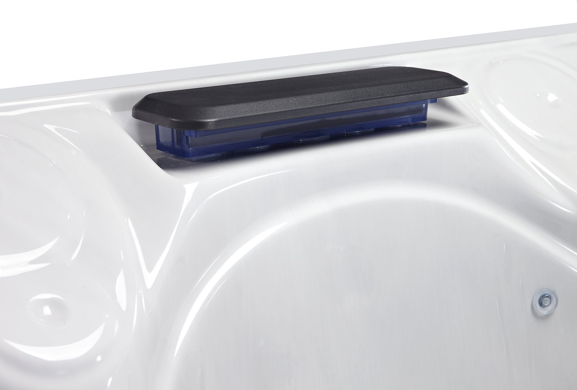 Dominion Spas | L742 Hot Tub - Warehouse Guys