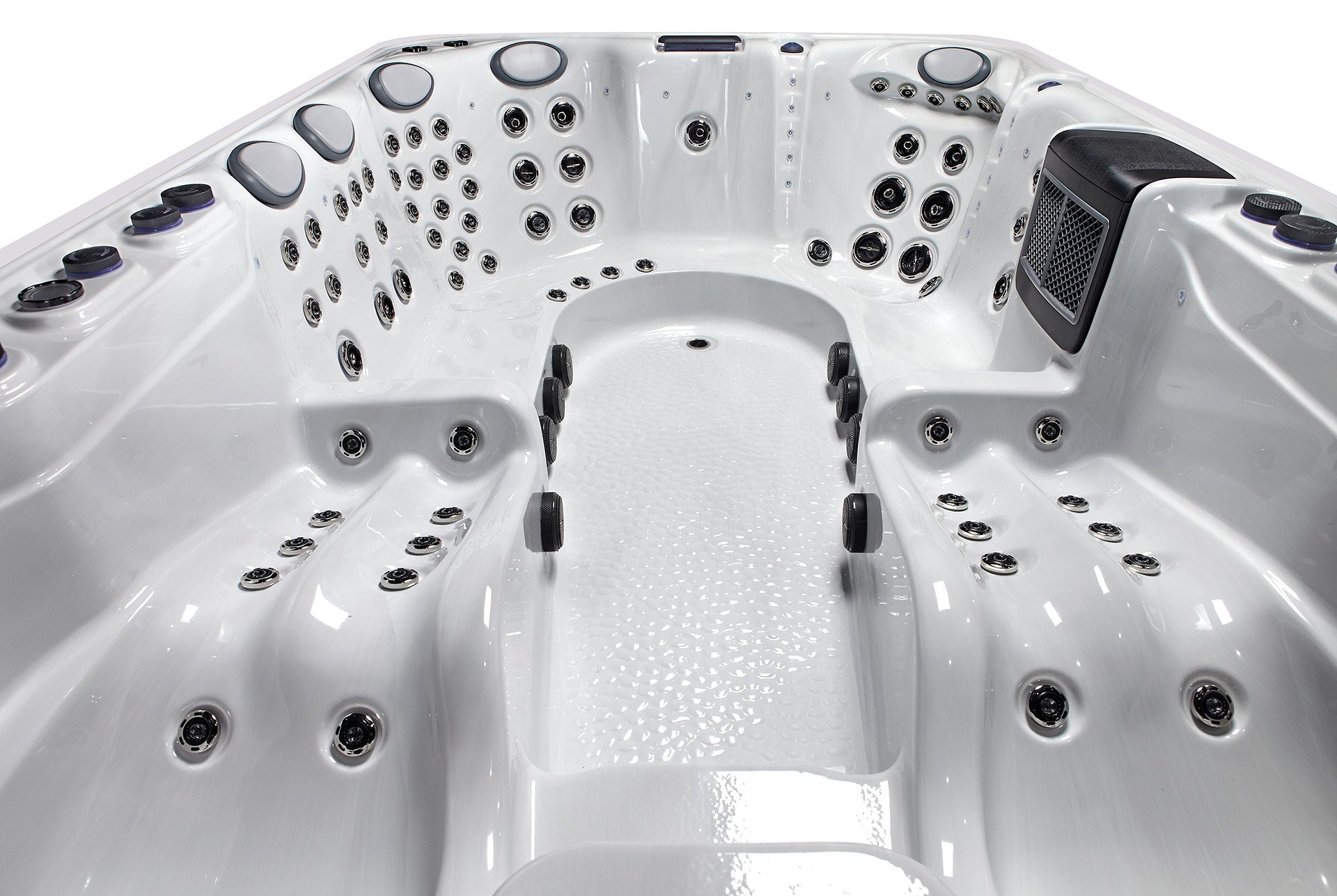 Dominion Spas | P91 Hot Tub - Warehouse Guys
