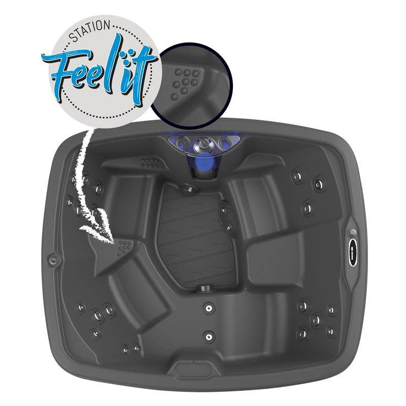 Aqua Master Feeling - Plug & Play Hot Tub - Warehouse Guys