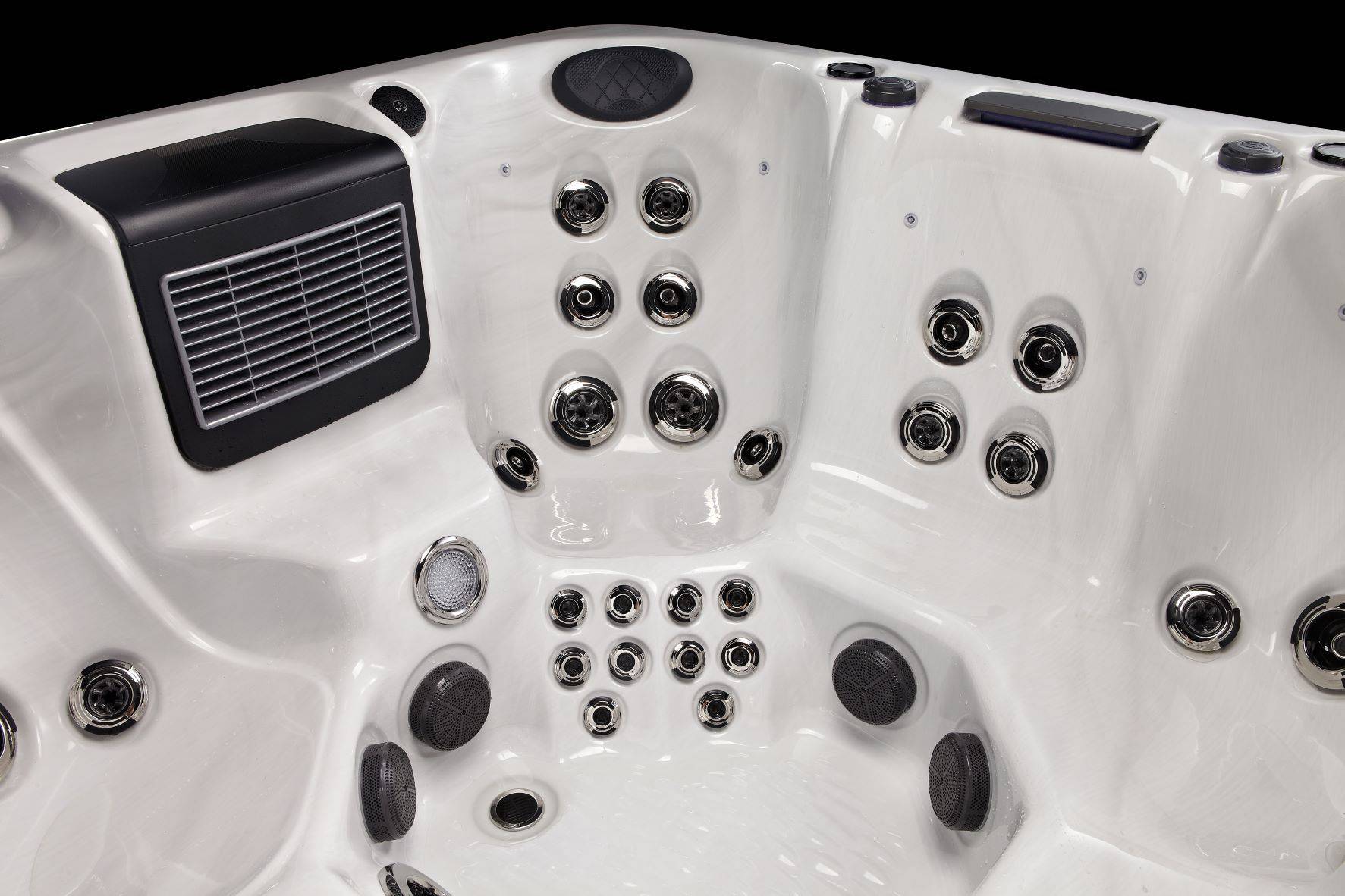 Dominion Spas | B757 Hot Tub - Warehouse Guys