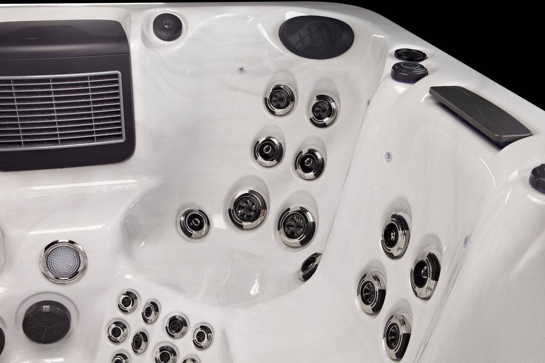 Dominion Spas | B757 Hot Tub - Warehouse Guys