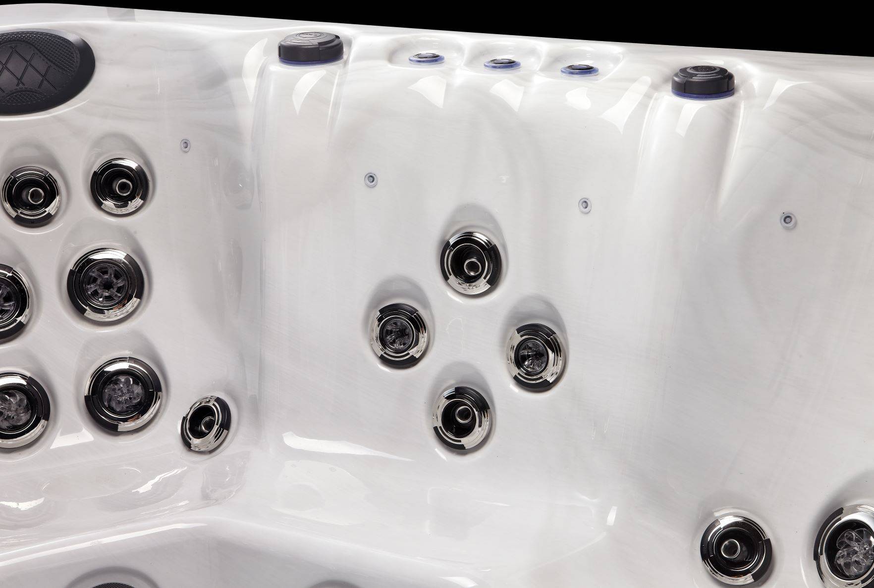 Dominion Spas | B862 Hot Tub - Warehouse Guys