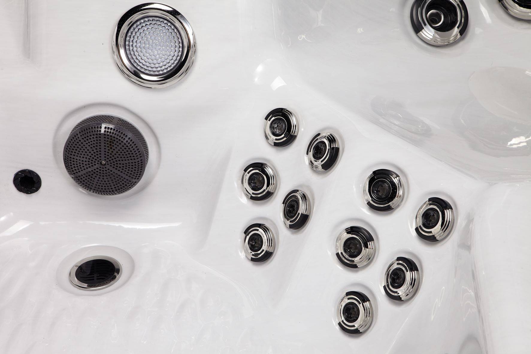 Dominion Spas | B862 Hot Tub - Warehouse Guys