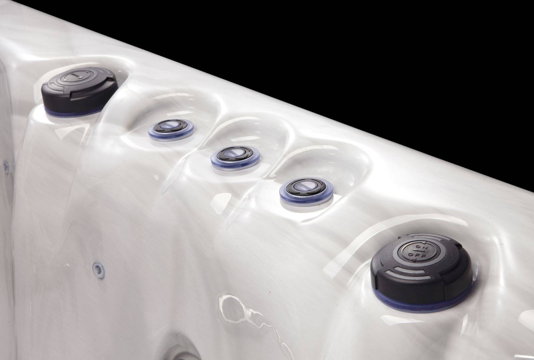 Dominion Spas | B862 Hot Tub - Warehouse Guys