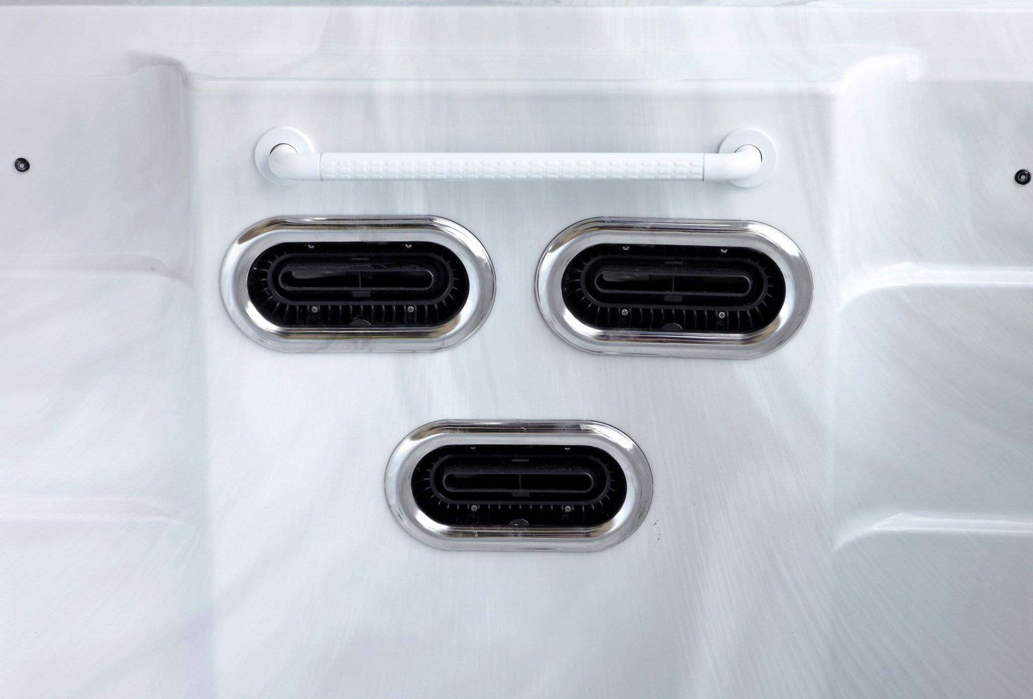 Dominion Spas | DZ19 Swim Spa - Warehouse Guys