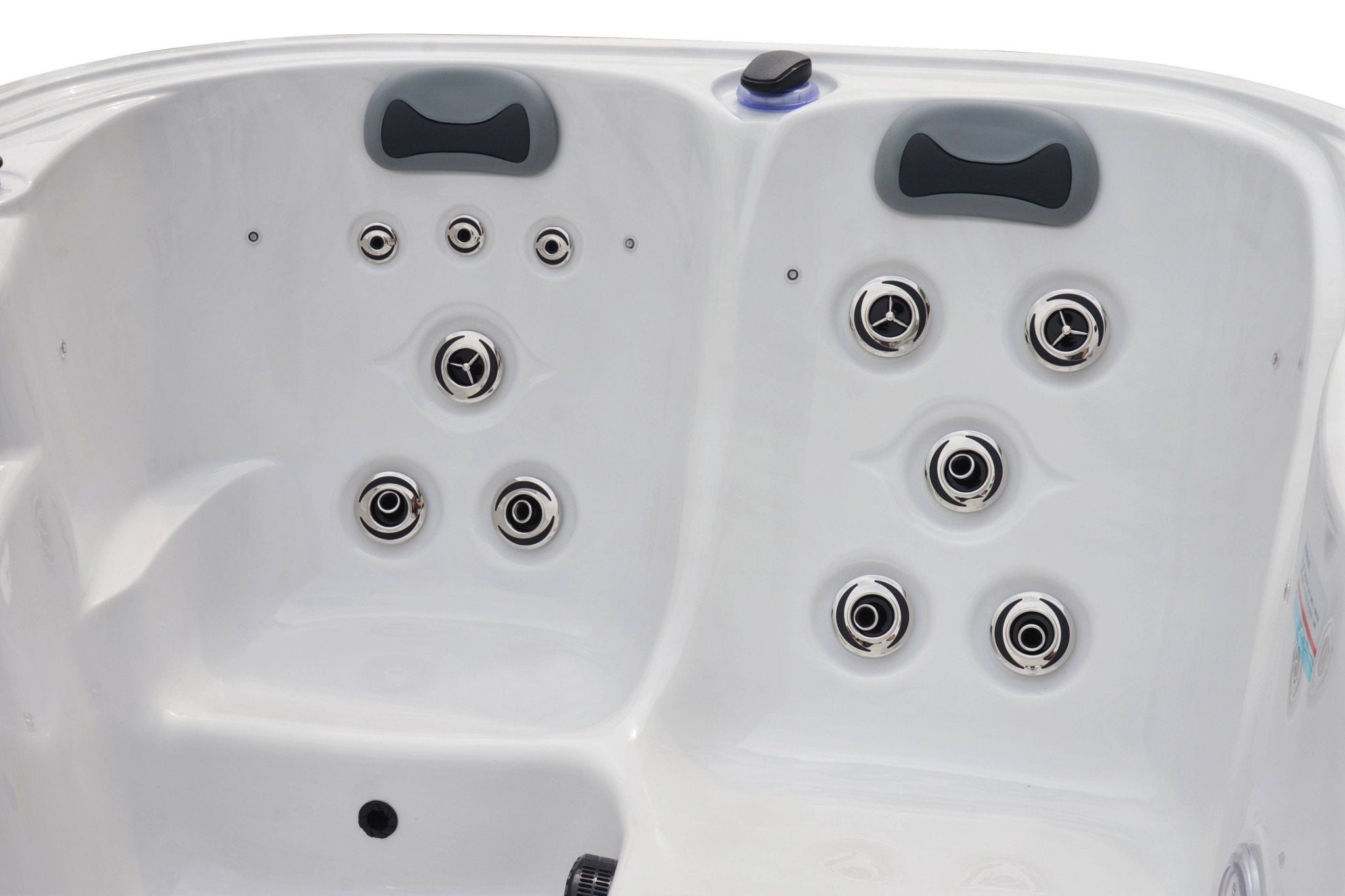 Dominion Spas | L523 Hot Tub - Warehouse Guys