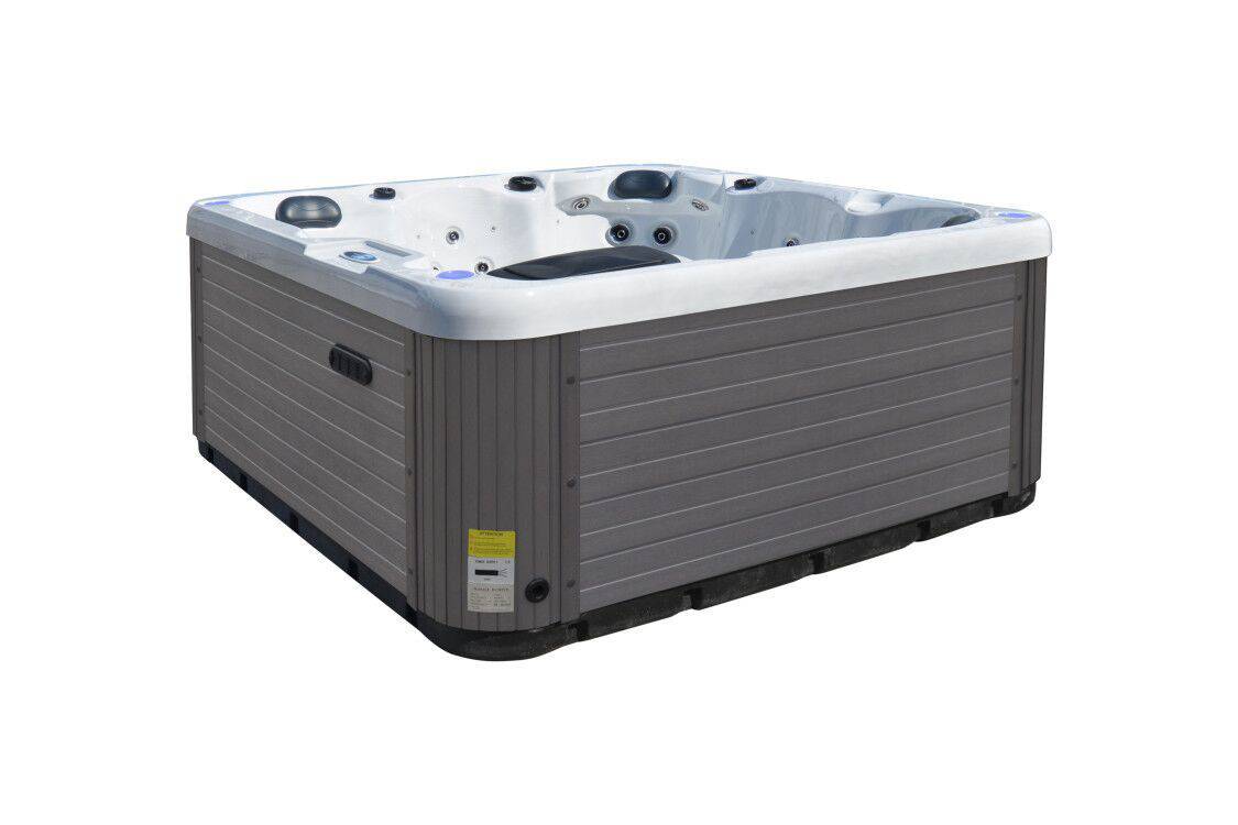 Dominion Spas | L740 Hot Tub - Warehouse Guys