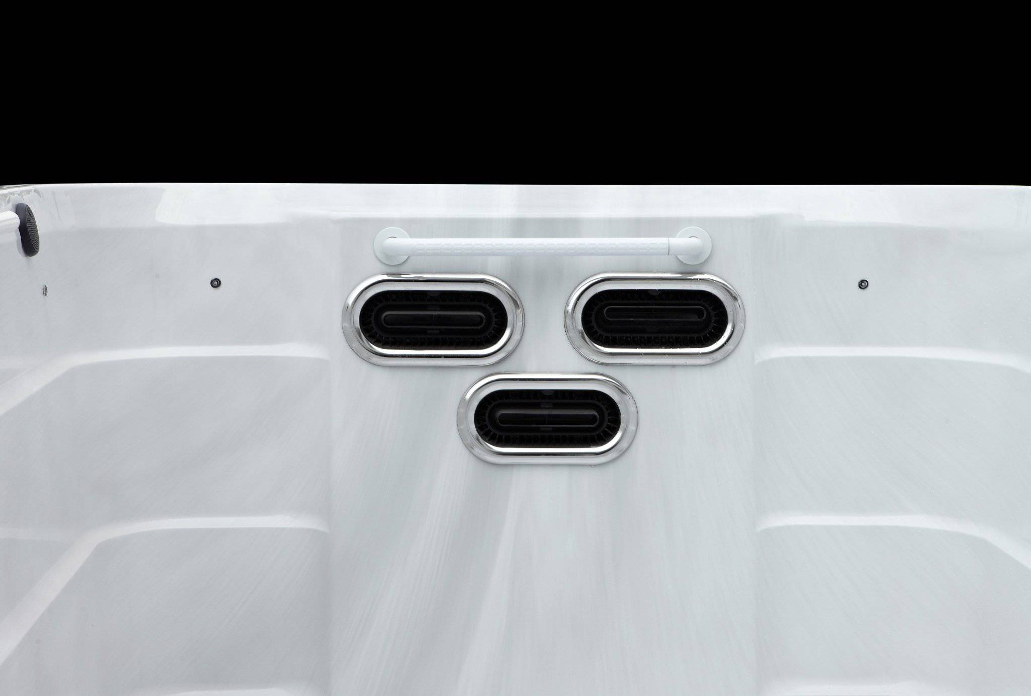 Dominion Spas | SW15 Swim Spa - Warehouse Guys